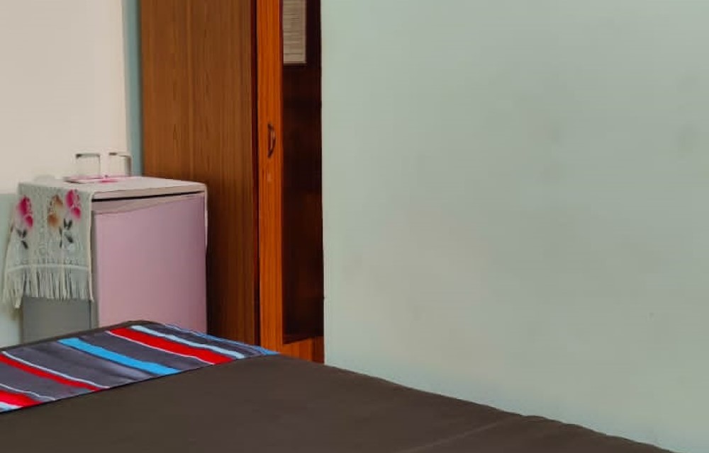 Hilias Retreat Slider Pictures